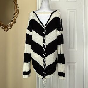 Derek Heart Chevron Open Knit Tie Back Sweater Y2K Academia VNeck VBack